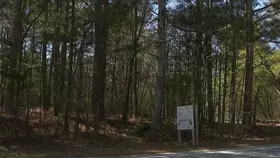 주택단지 개발 놓고 데큘라 주민∙업체 대립