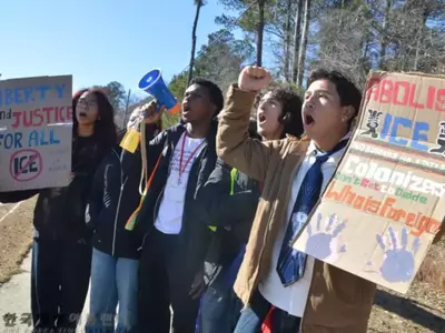 “겉만 포용” 고교생 정치활동 허용 논란