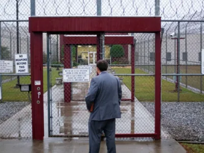 ‘눈엣가시’ 이민보석심리 온라인 접속 차단