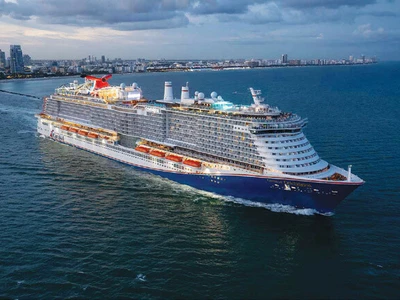 [여행 트렌드] 크루즈 업계까지 ‘연료 할증로’ 도입 움직임