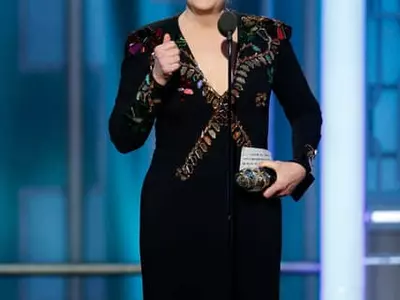 "장애인 모욕" vs "과대평가된 배우"