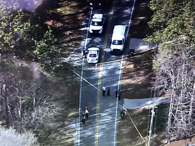 〈사진〉귀넷 주택마당 쓰레기통서 변사체