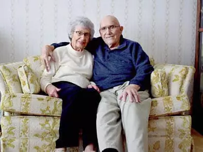 “새해에는 더 멋지게 사랑해 보자”