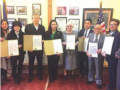 〈사진〉'미주한인의 날' 결의안 한인 커뮤니티에 전달