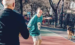 조기은퇴, “행복감은 잠깐” 할 일 없어 산책·골프로 소일