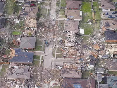 〈사진〉 시속 165마일 토네이도