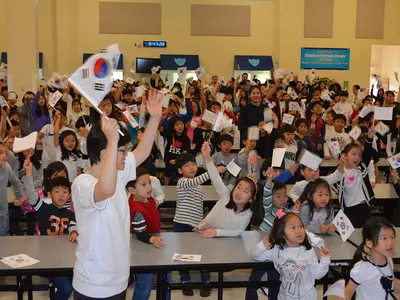 〈사진〉고사리 손들도 '대한독립 만세'