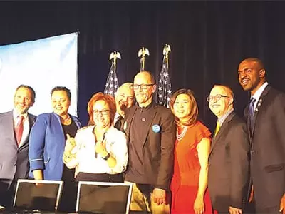 그레이스 맹 연방하원의원 민주당 전국위 부위원장에 재선출