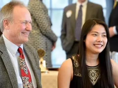 '올해의 스타 학생' 한인학생들 곳곳서 수상