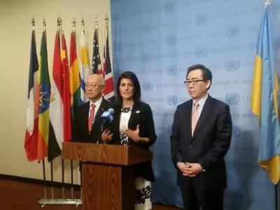 "북 도발에 모든 옵션 검토...김정은 비이성적"