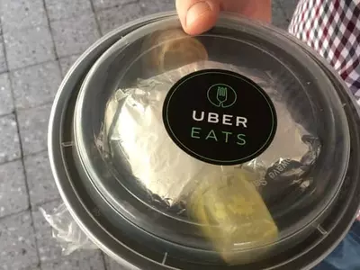 우버 통한 학교로 음식배달 '징계사유'