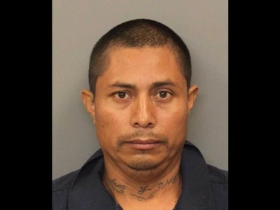 남아 성폭행 남성 '가석방 없는 30년형' 엄벌