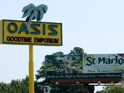 도라빌시,성인클럽 소송서 1차전 승리