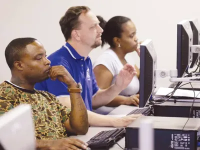 불확실한 장래… 스트레스 누적‘Burn Out’