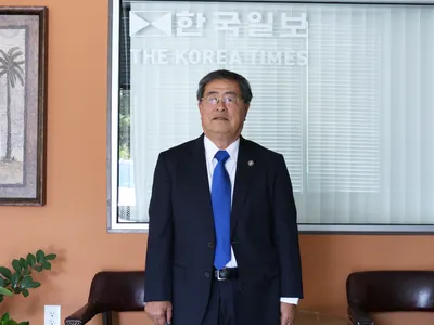 〈사진〉손환 동남부한인회연합회장 본사 내방