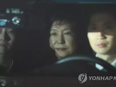 박 전 대통령 구속...구치소 수감