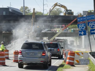 〈I-85 교각 붕괴〉건설업계 '특수 표정관리'...나머지는  '울상'