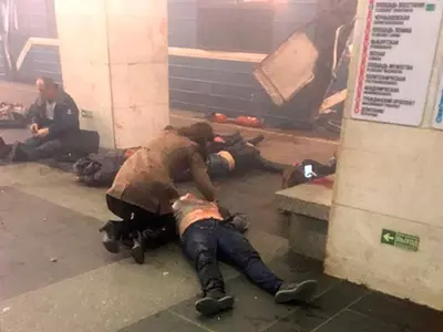 러시아 지하철객차서 폭발...10명 사망·40여명 부상