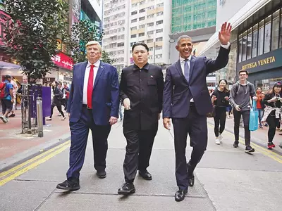 〈사진〉 트럼프-오바마-김정은 함께 ‘깜짝’ 등장