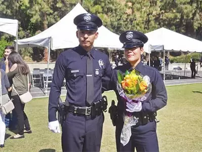 LAPD 여성 포함 한인경관 2명 탄생