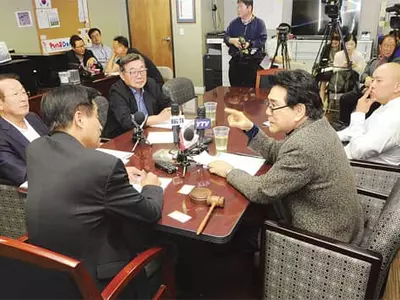 축제재단 신임 이사 2명, 사무국장 영입