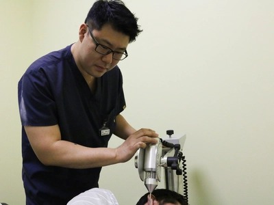 〈비즈니스포커스-행복한 척추〉 만병의 근원 잡으려면 '상경추'부터 바로 잡아야