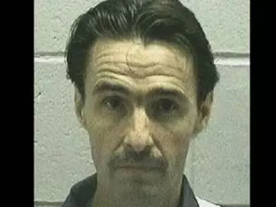 "고통스러운 약물 대신 총살형 시켜달라"