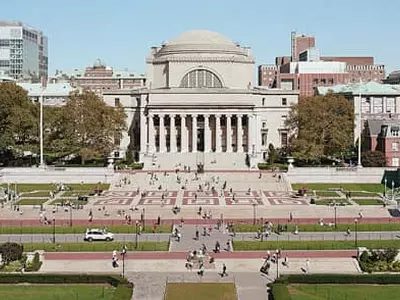 동문·교직원과 교류는 자신과 대학발전에 도움