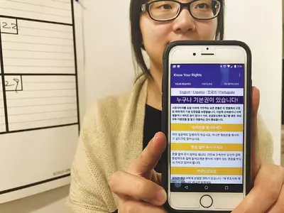 이민단속 대처요령 '셀폰 앱'으로 본다