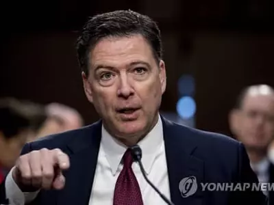 파국 치닫는‘코미-트럼프 암투’ 전말