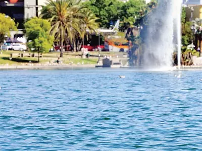 〈사진〉여름 같은 여름… 100도 더위 온다