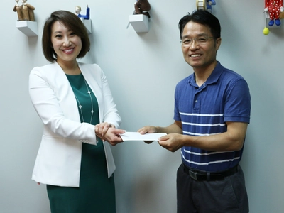 〈동포사회 성금전달 2제〉임&지드릴리치 법률그룹, 밀알선교단에 2천달러