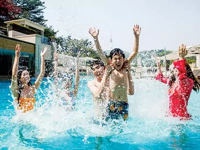 화상 입었을 때는 식히고 씻고 바른다