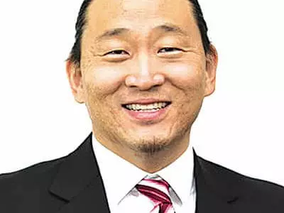 미 장로회 의장에 한인 2세 선출