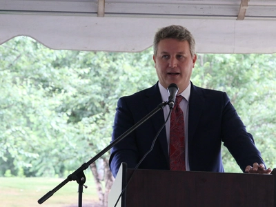 "위안부 소녀상에서 올바른 역사 배운다"