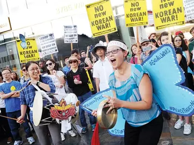 〈사진〉한반도 평화 촉구 LA 시위