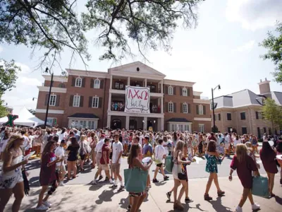 은퇴자금 꺼내 자녀 빚 갚아주기‘최악’선택