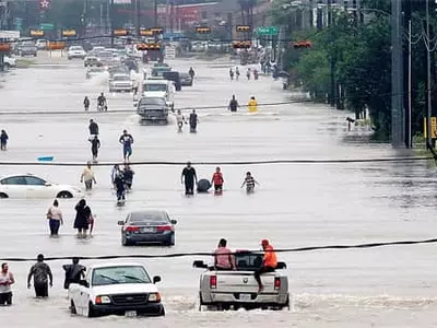 ‘하비’ 강타… 물에 잠긴 휴스턴 도심