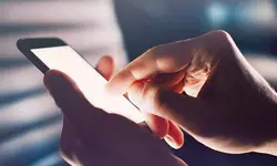 SNS 스트레스에 카톡·페북 끊는다