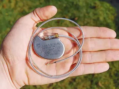 FDA, 이식 심장박동기 50만대 리콜