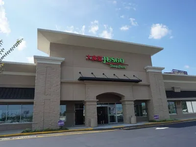 중국계 대형마트, 한인마트에 도전장