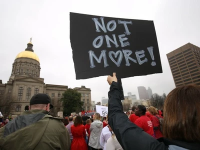 애틀랜타도 총기규제 물결