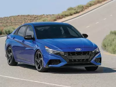 현대차 엘란트라 북미서 잇달아 호평