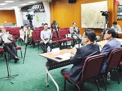 〈미주한인〉- LA한인들"한인회장선거 관심 없어요"