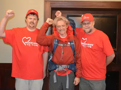 "아내와 홈리스 위해 종주 나섰습니다"