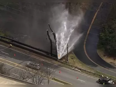〈사진〉벅헤드 상수도관 파열 '물난리'