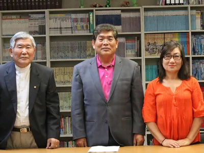 "한인회 도서관을 활성화 합시다"