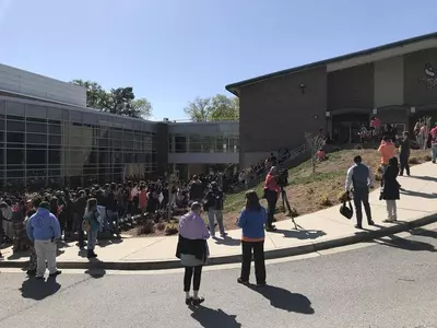 전국서 학생 수만명 총기규제 동맹휴업