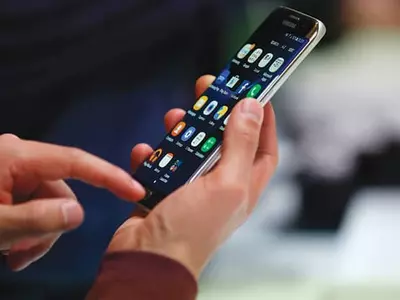 중고 스마트폰 그냥 팔면 내 정보 고스란히…