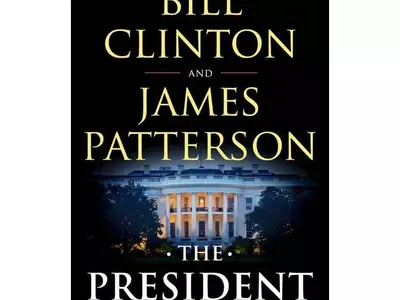 클린턴, 애틀랜타서 소설 사인회